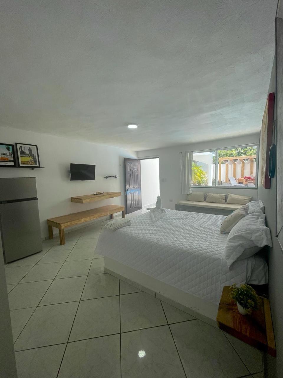 Hummingbird Cabarete Aparthotel ภายนอก รูปภาพ