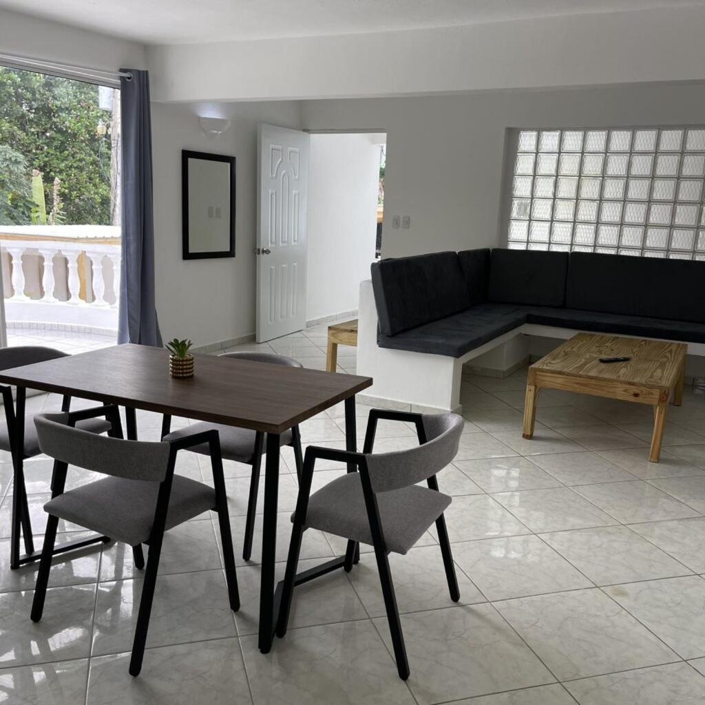 Hummingbird Cabarete Aparthotel ภายนอก รูปภาพ